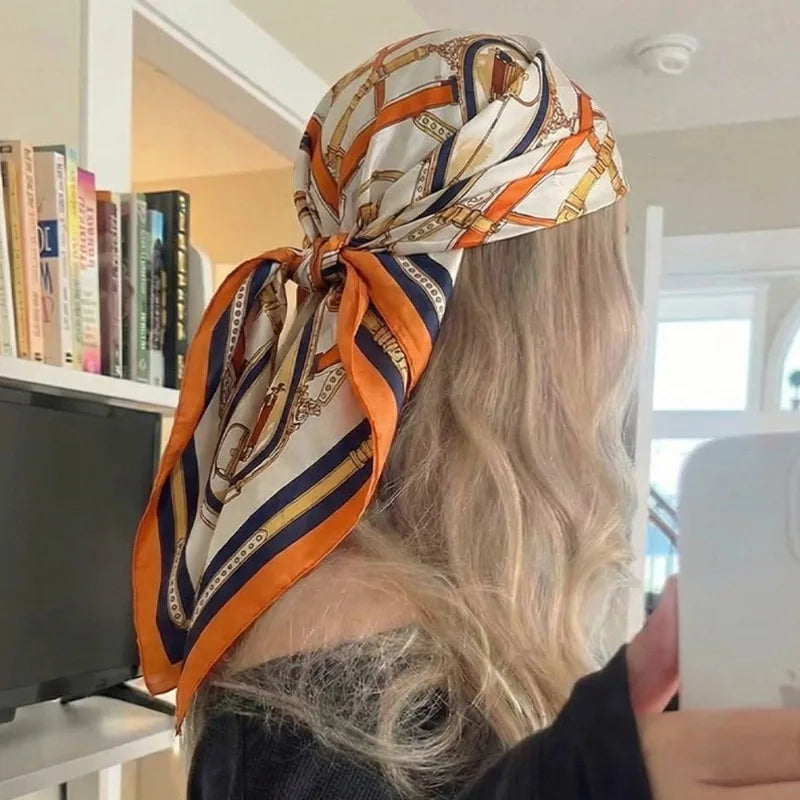 Luxury Design Skinny Silk Square Scarf Women Chain Print Foulard Neckerchief Lady Soft Satin Hairband Head Hijab Bag Ribbon Gift (Copie)